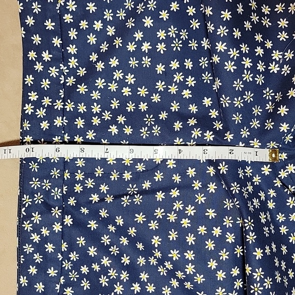 Daisy Floral Print Richmond Ankle Trouser Chino Pants Size 10 EUC - Picture 4 of 8